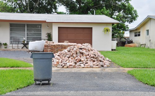 Scheduled rubbish pick-up service in Erith